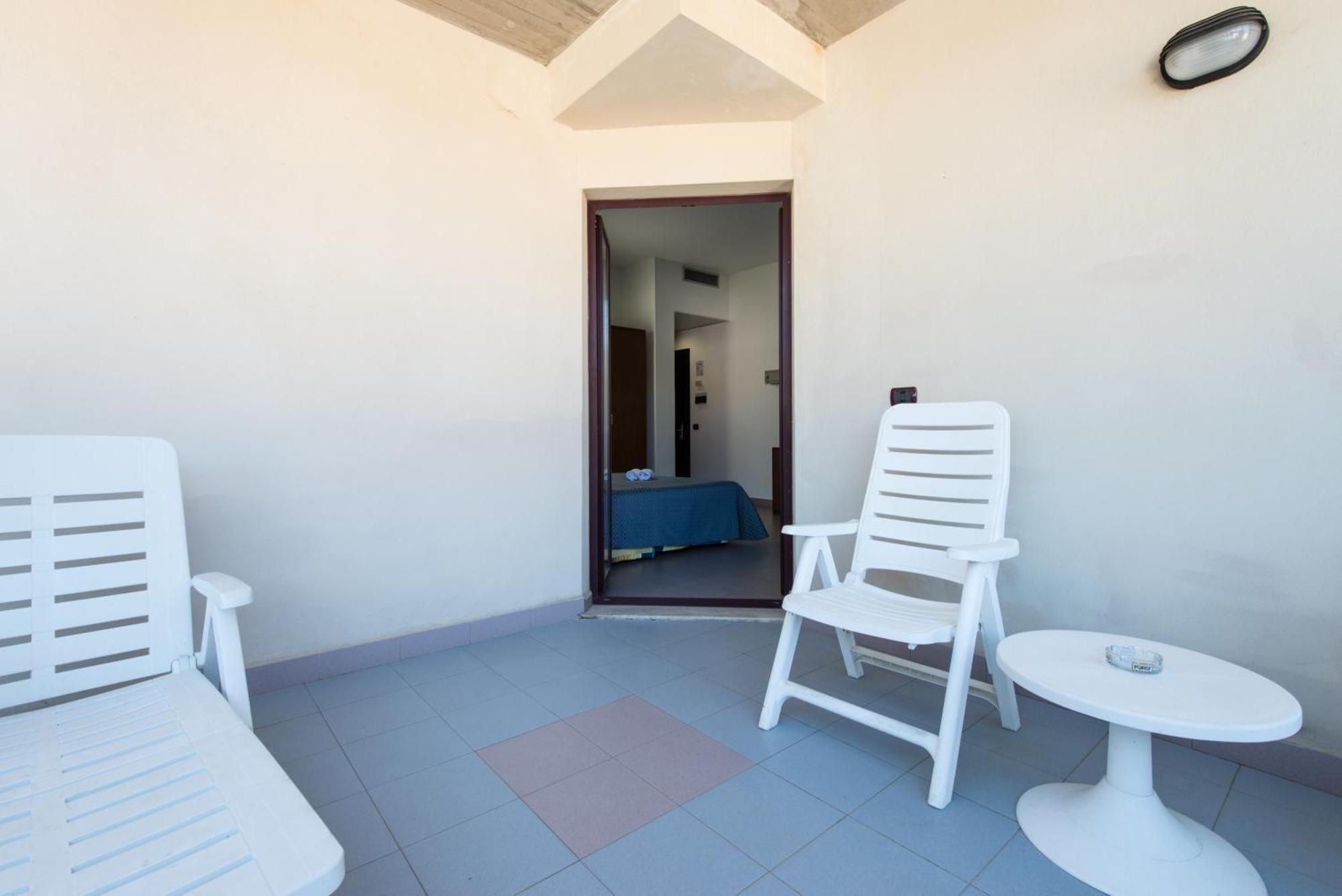 Hotel Kon Tiki San Vincenzo Szoba fotó