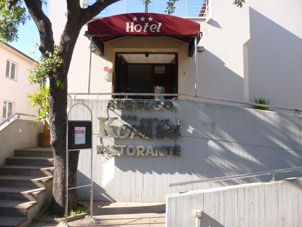 Hotel Kon Tiki San Vincenzo Kültér fotó
